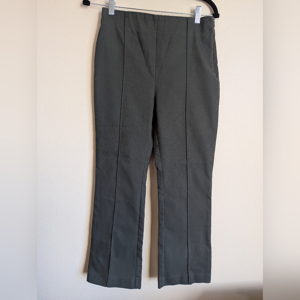 LOFT Gray Straight Leg Pants Professional Style Size 6
